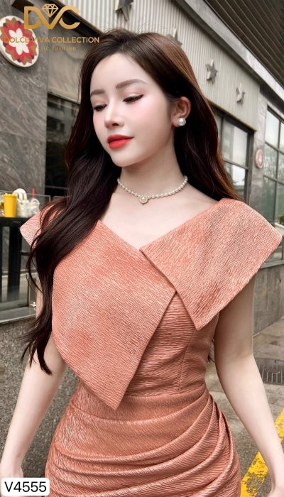 Merrt Dress V4555