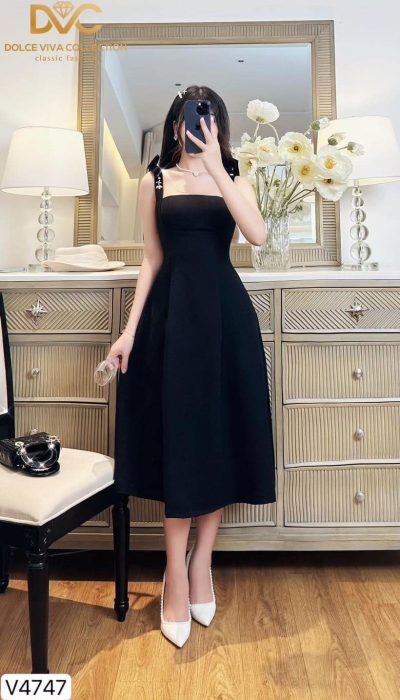 Hebe Dress V4747