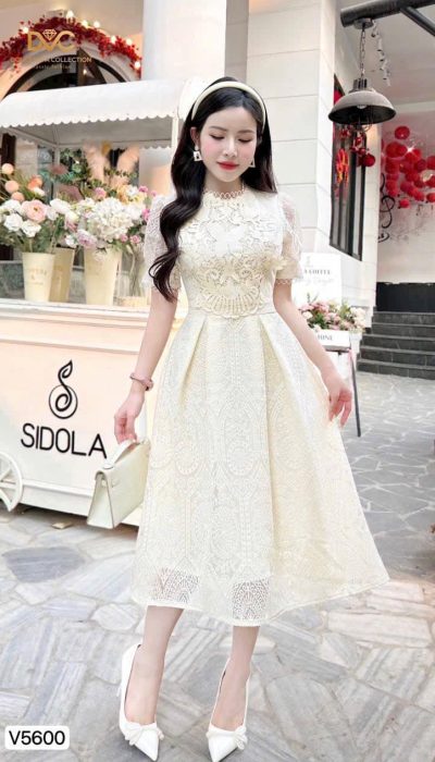 Helen Dress V5600