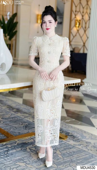 GRACEFUL THREADS – PEARL-BUTTONED ELEGANCE IN IVORY LACE | MDU4530