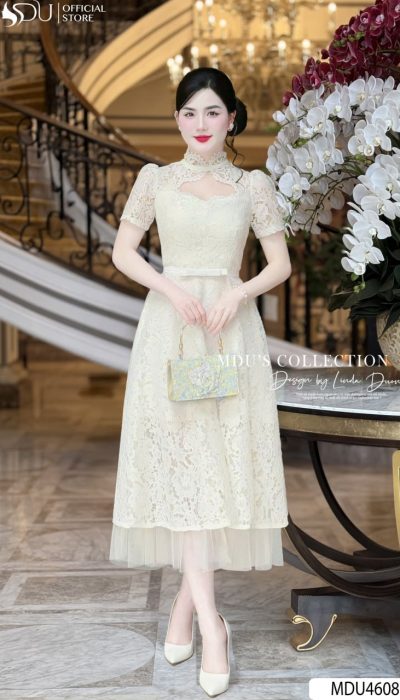CHANTILLY DREAM – REGAL GRACE IN CREAM LACE | MDU4608