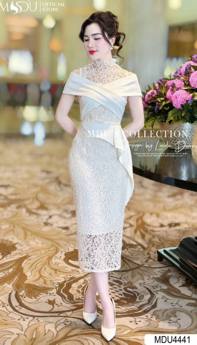 MOONLIGHT SERENADE – SCULPTED GRACE IN IVORY LACE | MDU4441