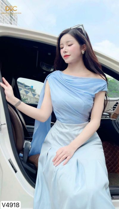 Alexa Dress V4918