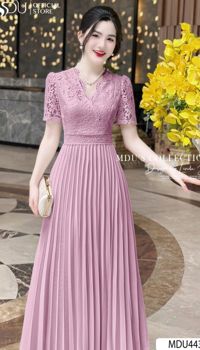 GRACE BLOOM - PLEATED PINK GOWN LUXURY | MDU4433