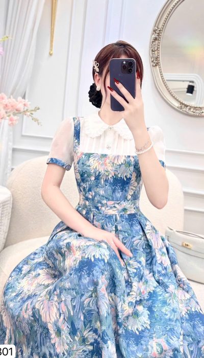 ROYAL GARDEN – VINTAGE FLORAL DRESS | V5801