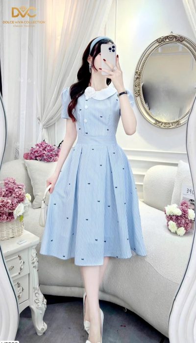 BLEU CÉLÉSTE – CLASSIC CHARM WITH A MODERN TWIST | V5558