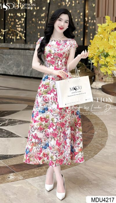 JARDIN PAPILLON – A Symphony Of Blooms And Butterflies | MDU4217