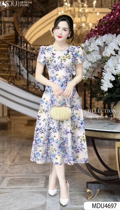 BLEU SERENITY – A Whisper Of Blossom Grace | MDU4697