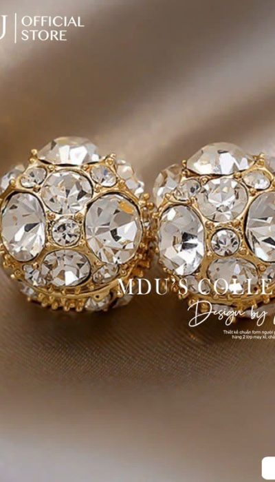 VLD120 – Luxurious Crystal Cluster Magnetic Earrings