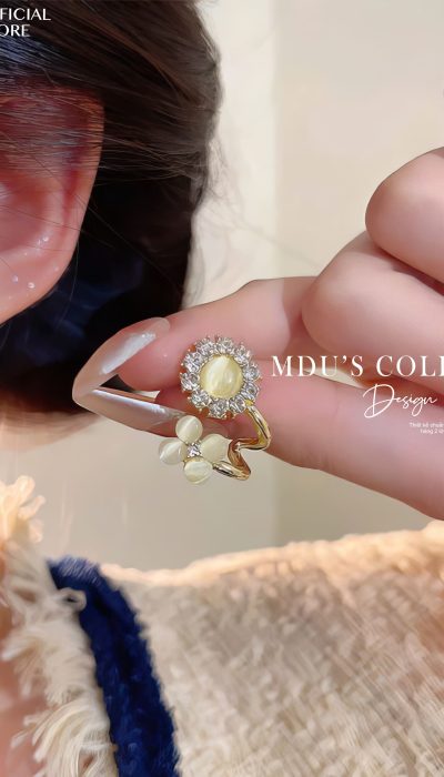 VLD090 – Elegant Pearl Radiance Ear Cuffs