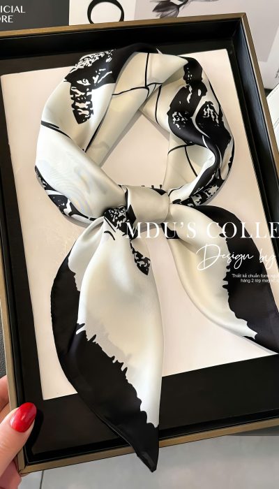 NOIR ÉPURE – Monochrome Abstract Silk Scarf | KLD040