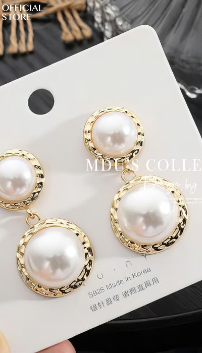 LUMIÈRE ÉLÉGANTE – Pearl Geometry Drop Earrings & Scarf Set | VLD030