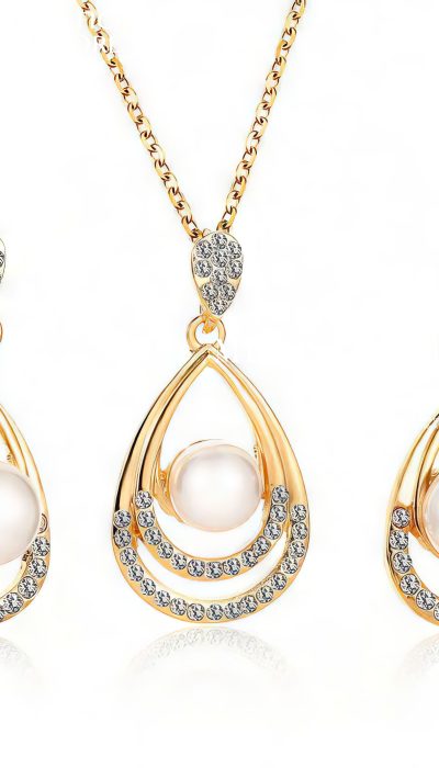 LUMIÈRE DROP – Pearl & Crystal Teardrop Jewelry Set | VLD067