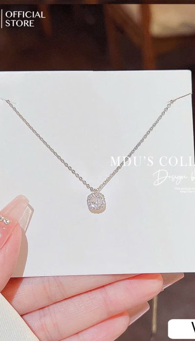 VLD134 – Minimalist Crystal Solitaire Necklace in Silver Finish