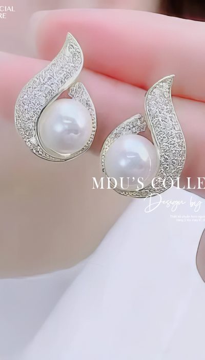 GLACÉ FLAME – Textured Silver Pearl Earrings | VLD037