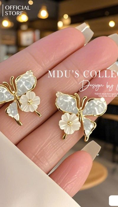 VLD110 – Dreamy Butterfly & Blossom Stud Earrings