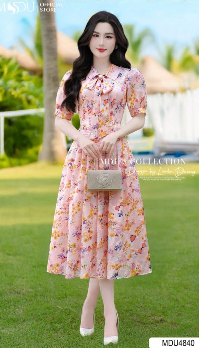 BLOSSOM WHISPER – GARDEN CHARM IN PRESSED ORGANZA | MDU4840