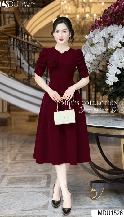 ETERNAL GRACE – THE VELVET DRESS OF POWERFUL FEMININITY | MDU1526