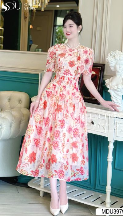 FLEUR D’ÉTÉ – BLOOMING GRACE IN PASTEL FLORALS | MDU3979