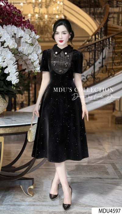 NOIR GALAXIE – COSMIC ELEGANCE IN VELVET | MDU4597