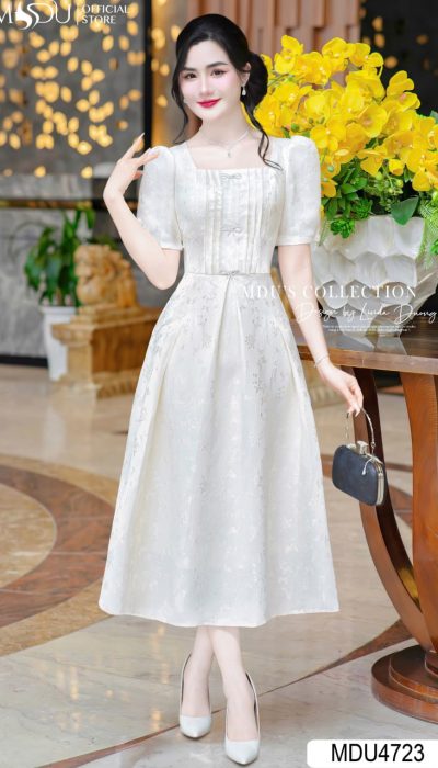 MOONLIGHT MAJESTY – A WHISPER OF PURE ELEGANCE | MDU4723