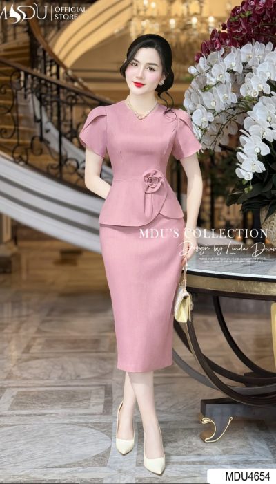 ROSELINE ELEGANCE – TAILORED GRACE IN SOFT MAUVE | MDU4654
