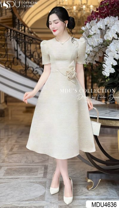 IVORY BLOOM – UNDERSTATED LUXURY WITH A FEMININE TOUCH | MDU4636