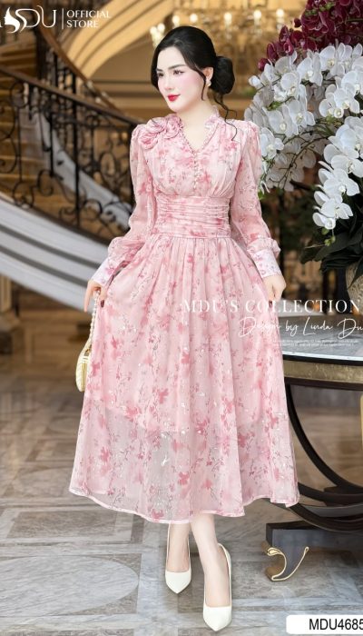 ROSÉ ÉTHERÉE – SOFT BLOOMING ELEGANCE | MDU4685