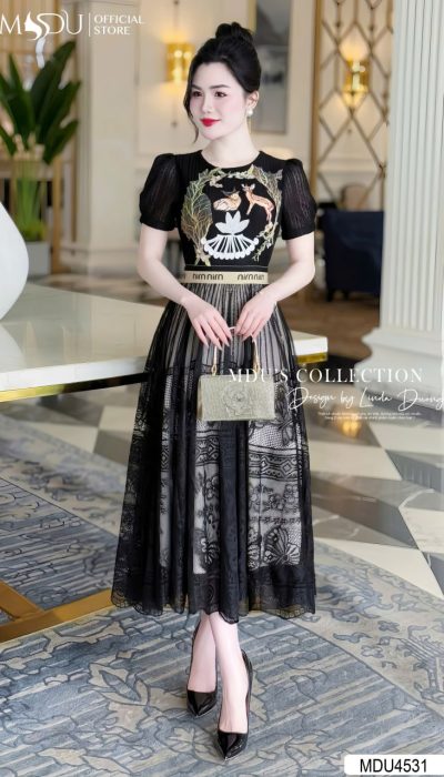 NIGHT GARDEN – ELEGANT & ARTISTIC | MDU4531