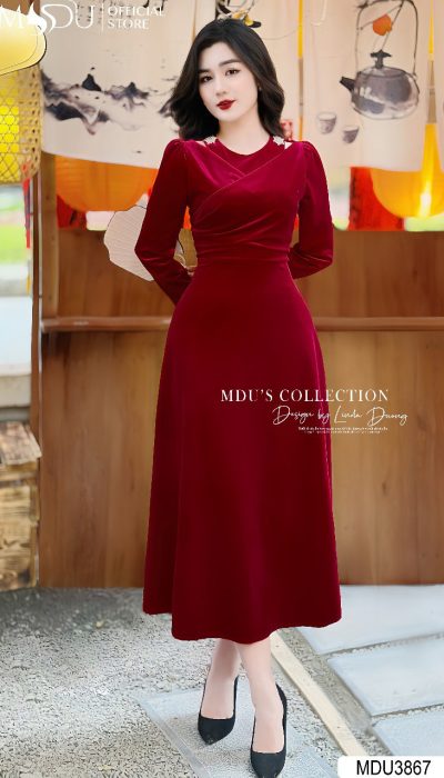 MDU3867 – THE VELVET STATEMENT OF POWER & POISE