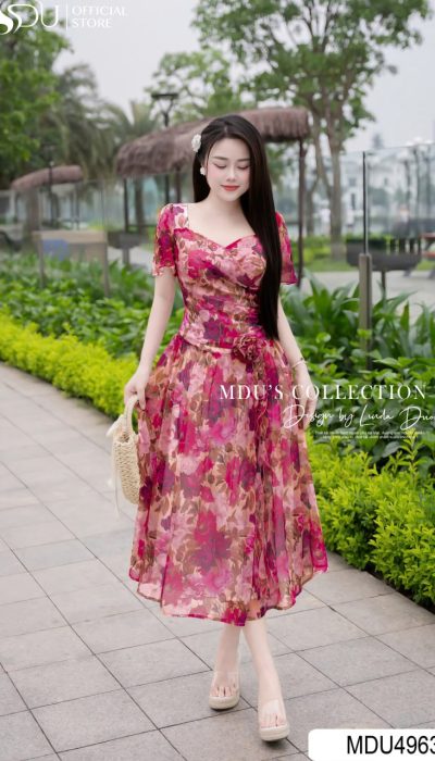 MỖI BƯỚC ĐI NỞ NHƯ MỘT BÔNG HOA RỰC RỠ | MDU4963