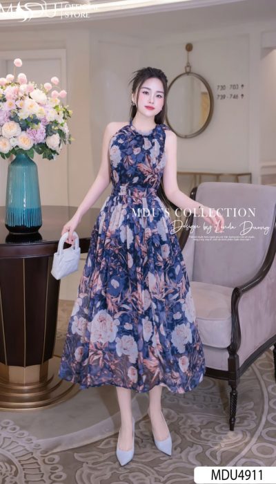 MIDNIGHT BLOOM – MYSTICAL FLORALS IN MOTION | MDU4911