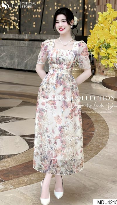 ÉLÉGANCE FLORALE – REFINED & CHARMING | MDU4215
