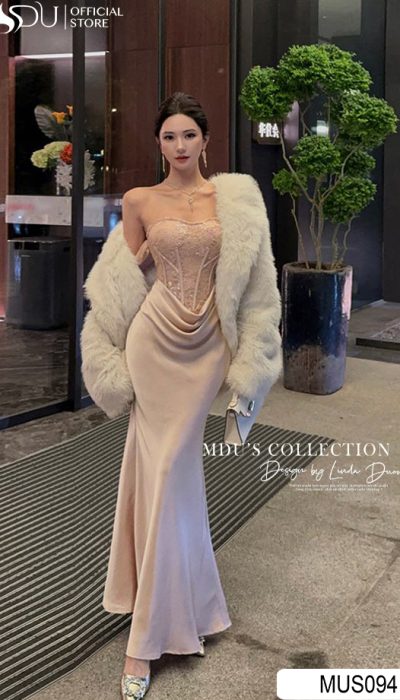 GRACEFUL SCULPTURE - SCULPTED ELEGANCE | MUS094