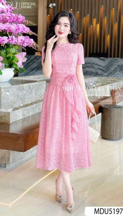 FLORAL ELEGANCE IN SOFT PINK | MDU5197