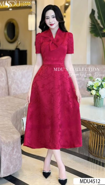MDU4512 – Bold Elegance in Red Brocade