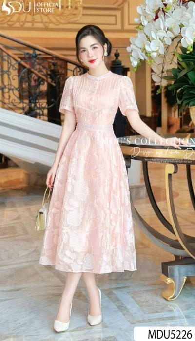 MDU5226 – Romantic Elegance in Pink Lace