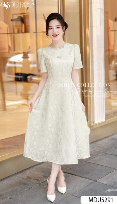 LUXURIOUS LACE FLORAL – EFFORTLESSLY CHIC IN A FRESH PALETTE | MDU5291