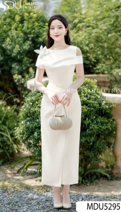 MDU5295 โ TIMELESS BEAUTY IN OFF-WHITE CHARM