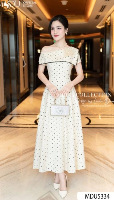 SLATE POISE – STRUCTURED ELEGANCE IN MUTED GRACE | MDU5360