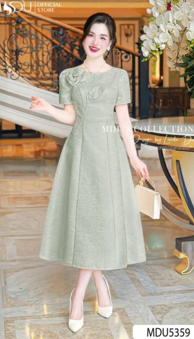 MDU5359 – SOPHISTICATED MINT GREEN MIDI DRESS WITH FLORAL DETAIL