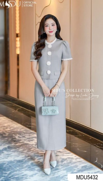 SILVER POISE – STRUCTURED ELEGANCE WITH MODERN REFINEMENT | MDU5432