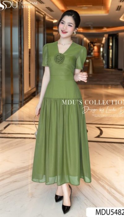 VERDE LUMIÈRE – SOFT GRACE IN NATURAL HARMONY | MDU5482