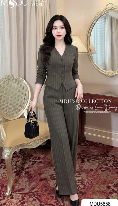 PINSTRIPE POWER SET – MODERN STRUCTURE WITH ARTISAN DETAIL | MDU5658